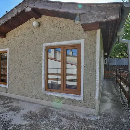 Guest house 200m2 Center